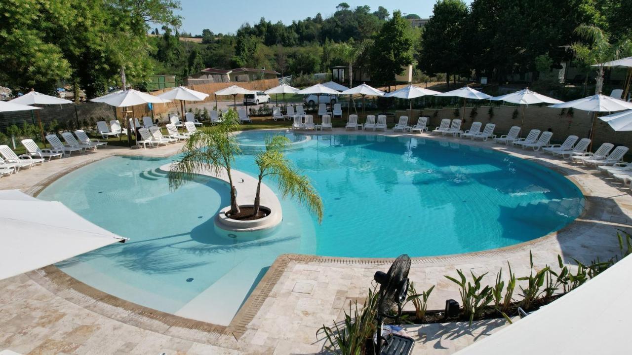 Flaminio Village Park 4* Rom