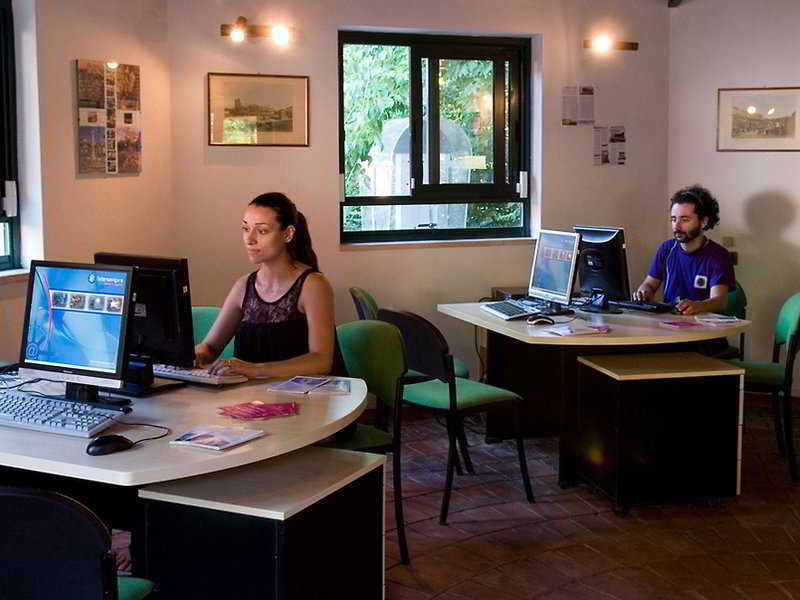 Flaminio Village Park Campingplatz 4*