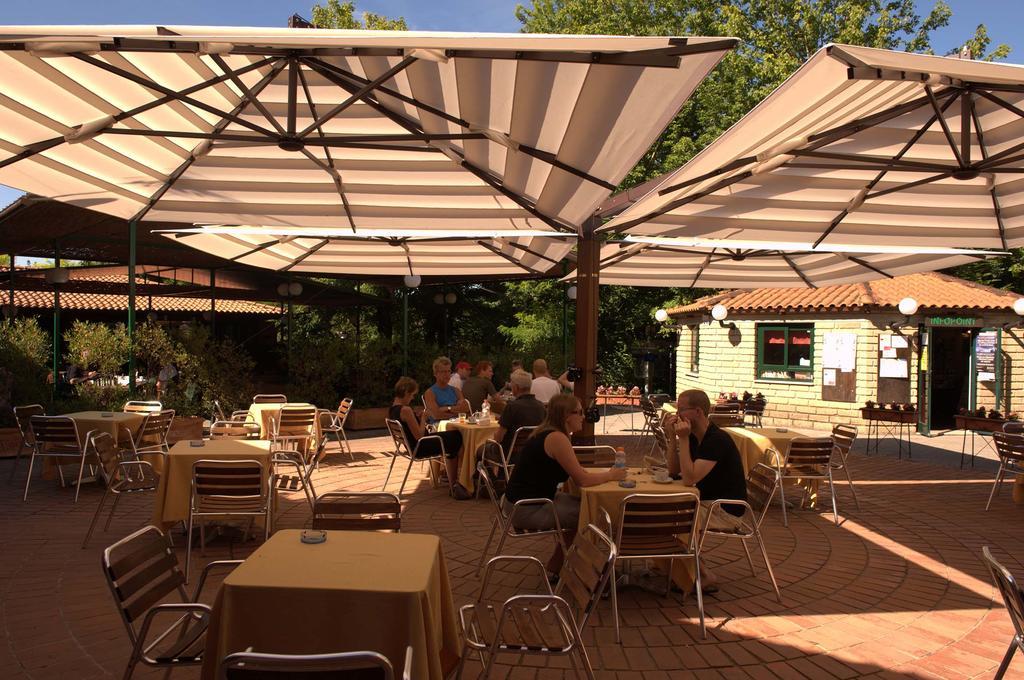 Flaminio Village Park Campingplatz 4*